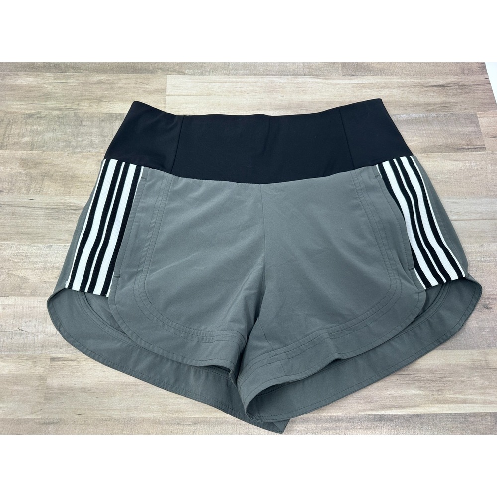 Athleta Women's Size 2 Green/Black‎ Striped Ascender Running Shorts 4" inseam